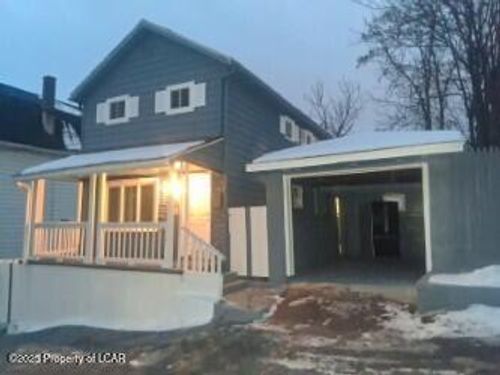 53 Oakwood Ln, Wilkes Barre, PA, 18702-6426 | Card Image