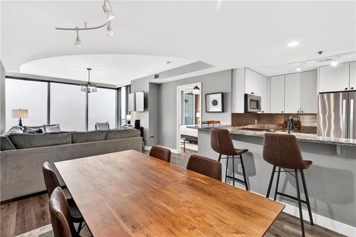 apt-2808-3338 Peachtree Rd Ne, Atlanta, GA, 30326-1471 | Card Image