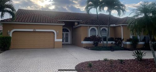 2129 Sea Pines Way, Coral Springs, FL, 33071-7738 | Card Image
