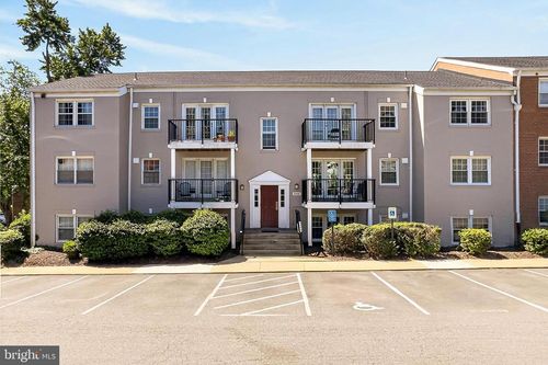 102-9445 Fairfax Blvd, FAIRFAX, VA, 22031-2445 | Card Image