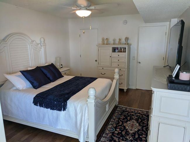 Master bedroom | Image 12