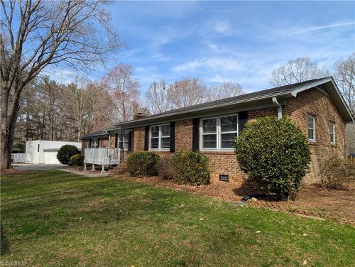 8304 Mccrory Rd, Stokesdale, NC, 27357-9221 | Card Image