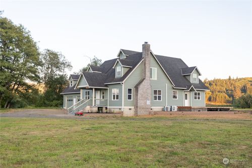 94 Loop Rd, Grays River, WA, 98621-9729 | Card Image