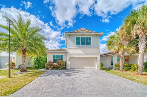 4147 Rosa Dr, Deerfield Beach, FL, 33064-2072 | Card Image