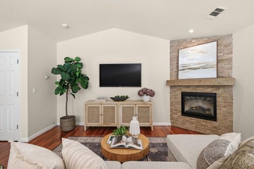 676 Allen Ct, Placerville, CA, 95667-3463 | Card Image