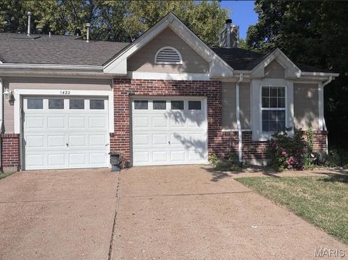 1422 Eagles Way Ct, Hazelwood, MO, 63042-1191 | Card Image