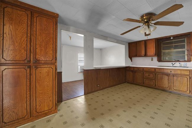 705 E Cleveland St, House other with 2 bedrooms, 1 bathrooms and null parking in Mangum OK | Image 14