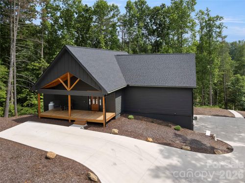 23 Anchor Dr, Nebo, NC, 28761-9505 | Card Image