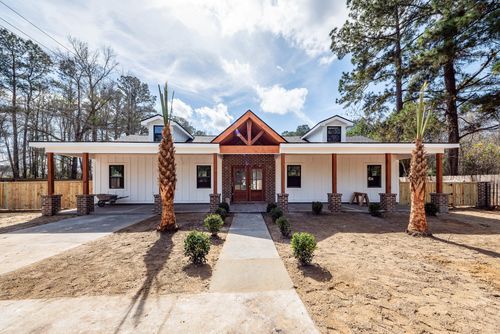 905 Wildgame Road, Summerville, SC, 29483 | Card Image