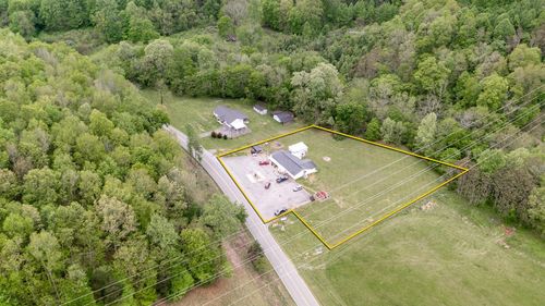 4715 Riley Creek Rd, Normandy, TN, 37360-3039 | Card Image