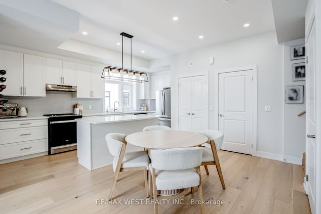 223 - 9570 Islington Ave, Condo with 3 bedrooms, 3 bathrooms and null parking in Vaughan ON | Image 7