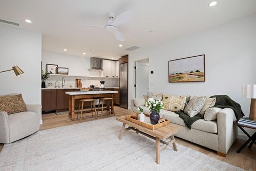 739 Mission Park Dr, Santa Barbara, CA, 93105-2914 | Card Image