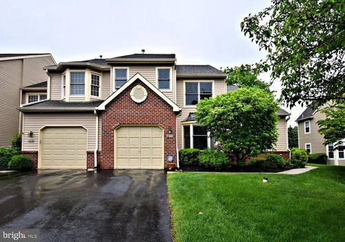 211 Pinecrest Ln, LANSDALE, PA, 19446-1475 | Card Image