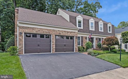 9759 Hatmark Ct, VIENNA, VA, 22181-6059 | Card Image