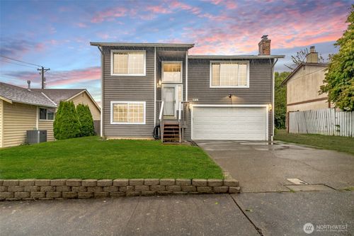 5106 Green Hills Ave Ne, Tacoma, WA, 98422-1920 | Card Image