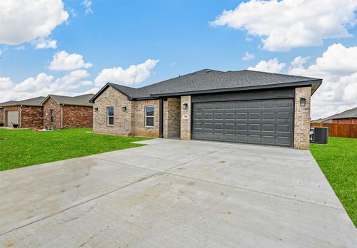 306 Day Dr, Mabank, TX, 75147-1369 | Card Image