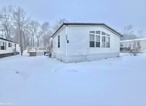 443 Brookhollow Drive, Oxford Village, MI, 48471 | Card Image