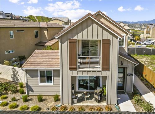 27366 Snow Creek Pl, Valencia, CA, 91381-0793 | Card Image