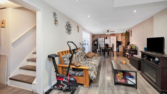 57 Archdekin Dr, House attached with 4 bedrooms, 2 bathrooms and 4 parking in Brampton ON | Image 30