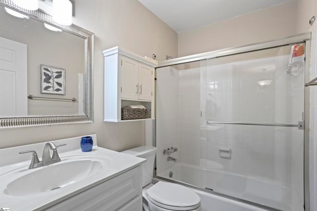 2 Graystone Way, Condo with 3 bedrooms, 3 bathrooms and null parking in Taylors SC | Image 17