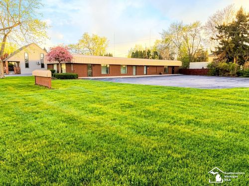 15175 S Dixie Highway, Monroe Charter Township, MI, 48161 | Card Image