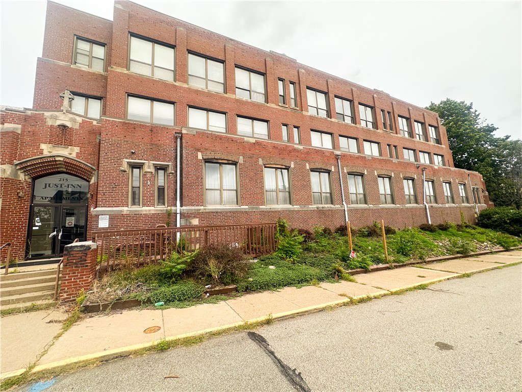 Commercial Sale in Mt Washington 2