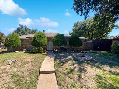 202 Bellmeade Drive, Garland, TX, 75040 | Card Image