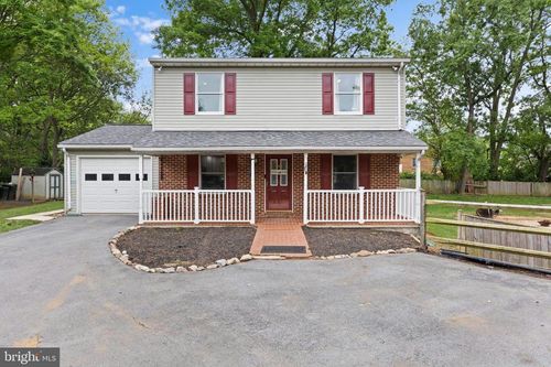 1931 Maplewood Dr, HAGERSTOWN, MD, 21740-6761 | Card Image