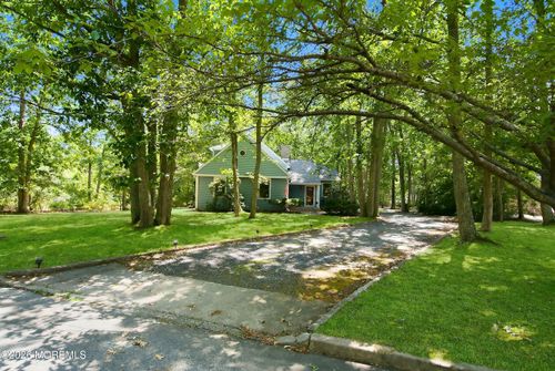 34 Laurelwyck Dr, Waretown, NJ, 08758-2613 | Card Image