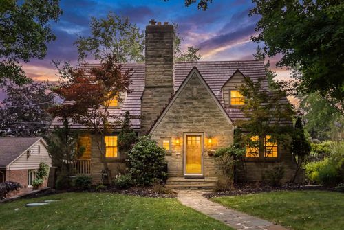 2516 Orlando Pl, Pittsburgh, PA, 15235-4123 | Card Image