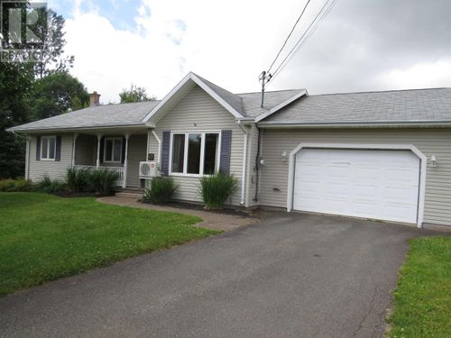 49 Massey Dr, Charlottetown, PE, C1E1R6 | Card Image