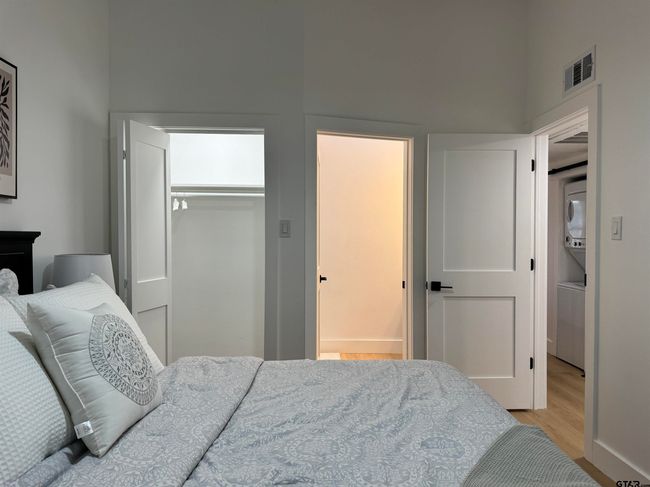16990 Cr 1261   101, Townhouse with 2 bedrooms, 2 bathrooms and null parking in Flint TX | Image 15