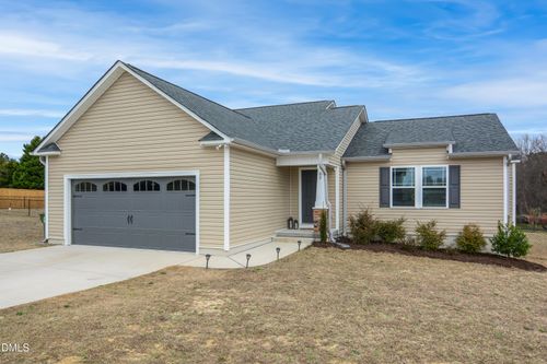 69 Wynd Crest Way, Benson, NC, 27504-8776 | Card Image