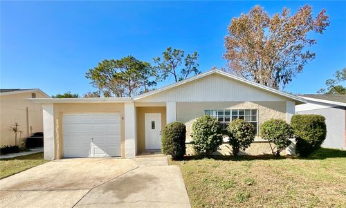 3127 Corona Dr, HOLIDAY, FL, 34690-2213 | Card Image