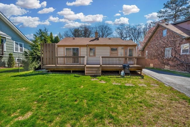 1608 Inverness St, House other with 2 bedrooms, 2 bathrooms and null parking in Sylvan Lake MI | Image 16