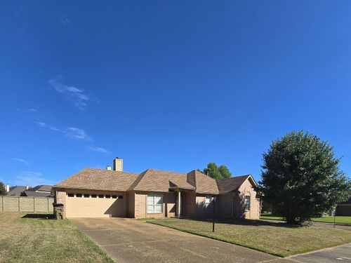 4826 Callaway Hills Dr, Memphis, TN, 38125-4763 | Card Image