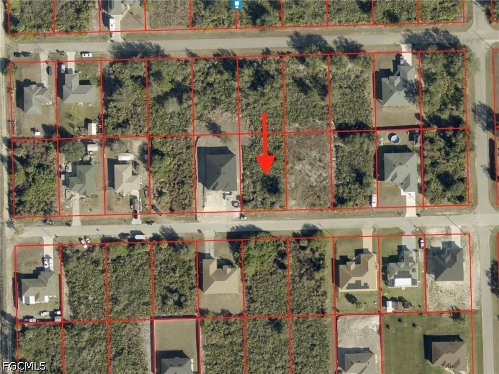 Land in Lehigh Acres 3