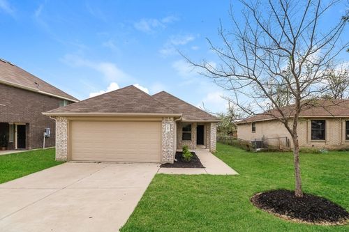 1601 Oriole St, Ennis, TX, 75119-7535 | Card Image