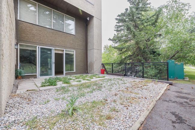 7 - 304 Village Mews Sw, Condo with 2 bedrooms, 2 bathrooms and 1 parking in Calgary AB | Image 23