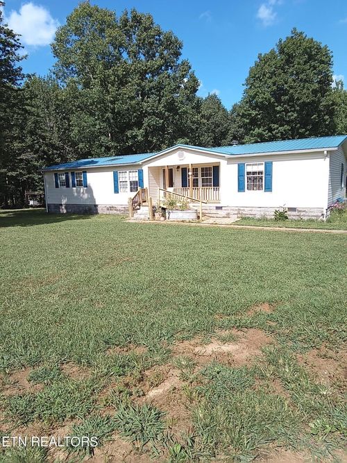 16660 Highway 70 N, Monterey, TN, 38574-6916 | Card Image