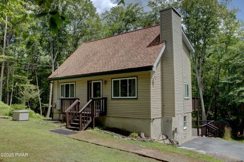 103 Larkspur Ln N, Milford, PA, 18337-7354 | Card Image