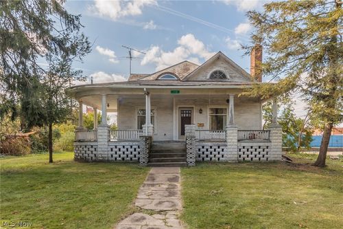 110 Courtland St, Wellington, OH, 44090-1305 | Card Image