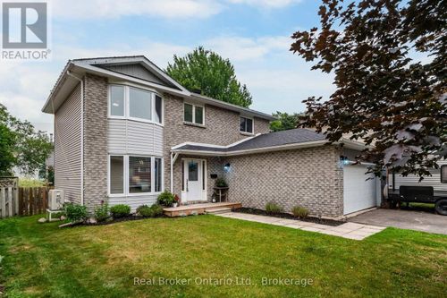 163 Woodland Dr, Midland, ON, L4R4C9 | Card Image