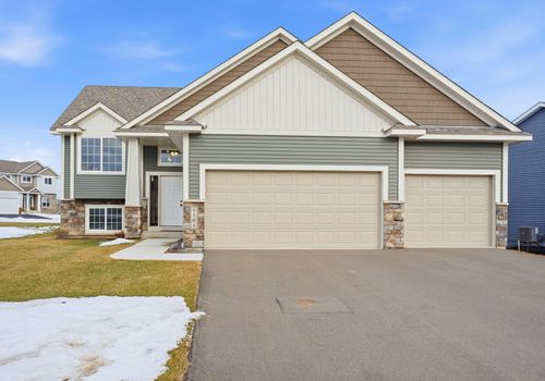 9504 Andrew Ave, Elko New Market, MN, 55020-4507 | Card Image