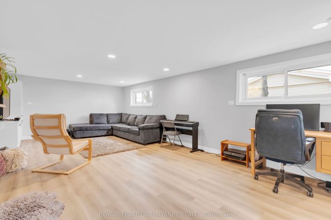 24 Rodgers Dr, House other with 3 bedrooms, 2 bathrooms and 2 parking in Stirling ON | Image 21