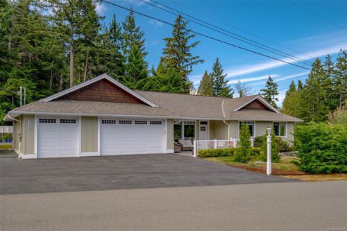 108 Allview Lane, Bowser, BC, V0R1G0 | Card Image