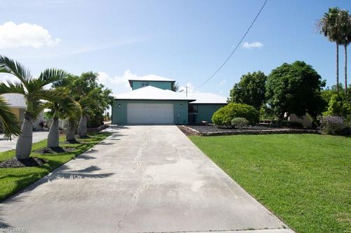 5043 Genesee Pkwy, Bokeelia, FL, 33922-3066 | Card Image