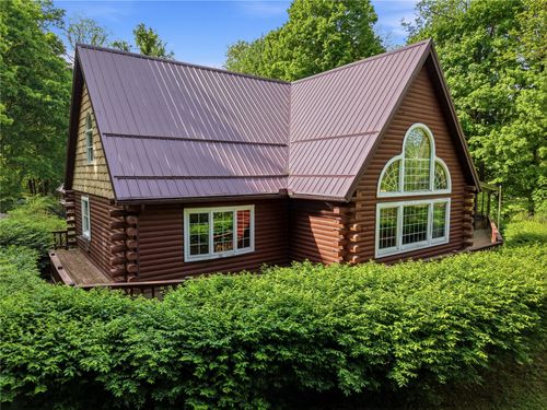 13723 Old Lake Rd, East Springfield, PA, 16411-8809 | Card Image