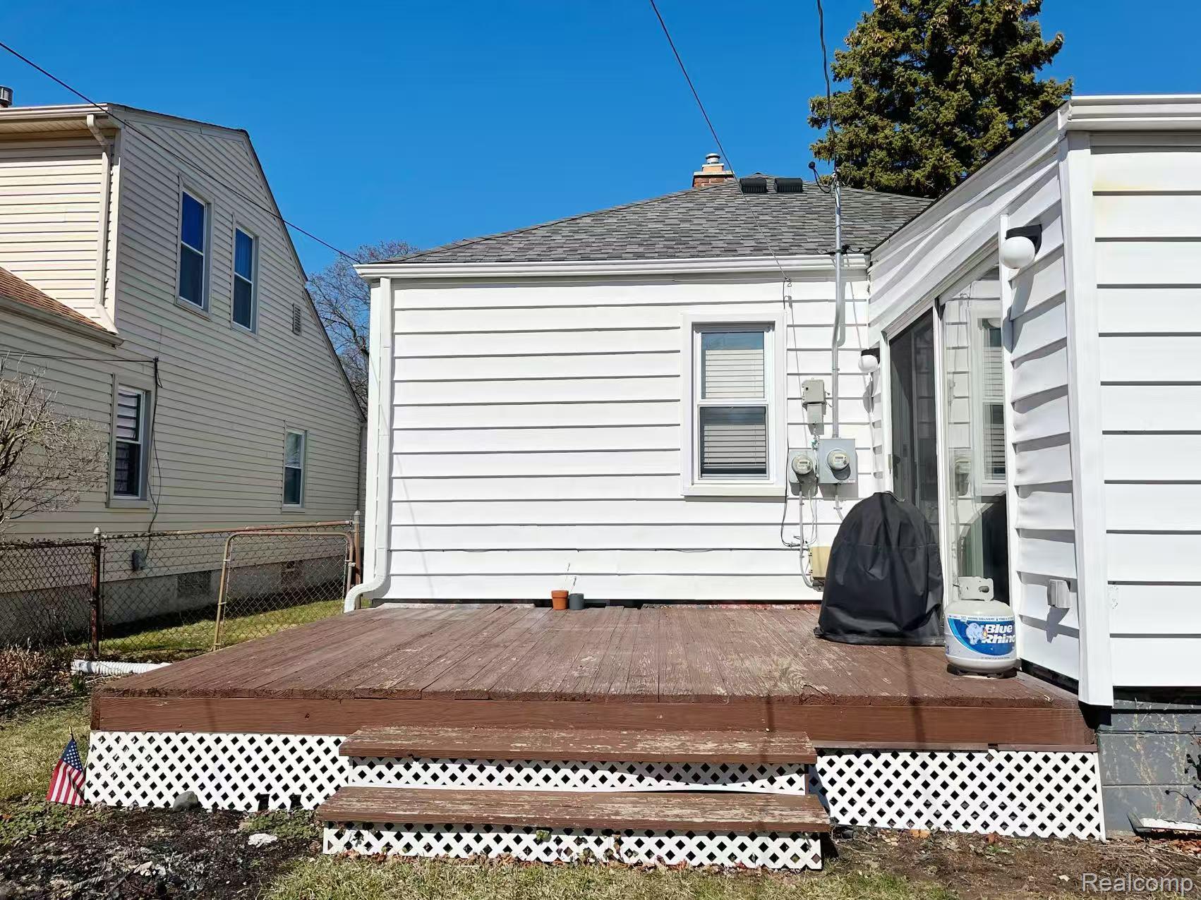 Residential Lease in Royal Oak 3