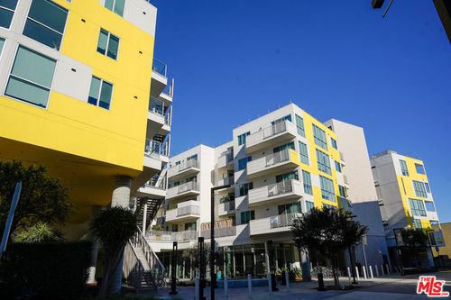 106-2929 Pennsylvania Ave, Santa Monica, CA, 90404 | Card Image